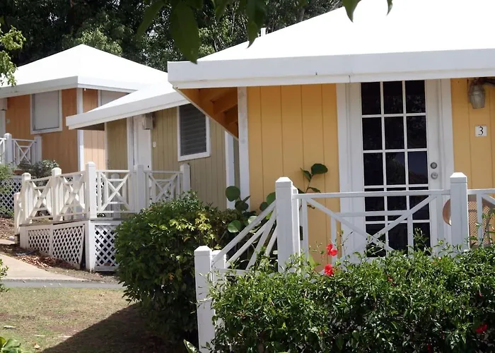 Bungalows On The Bay Usvi